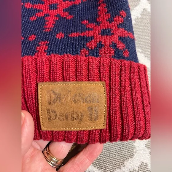 Patagonia Beanie Powder Flake Navy Red Snowflake One Size Unisex activewear ski - Picture 3 of 4